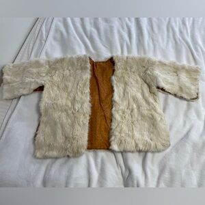 Elegant Cream real Fur Cape